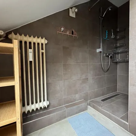 Zentral Gelegene Apartmán *